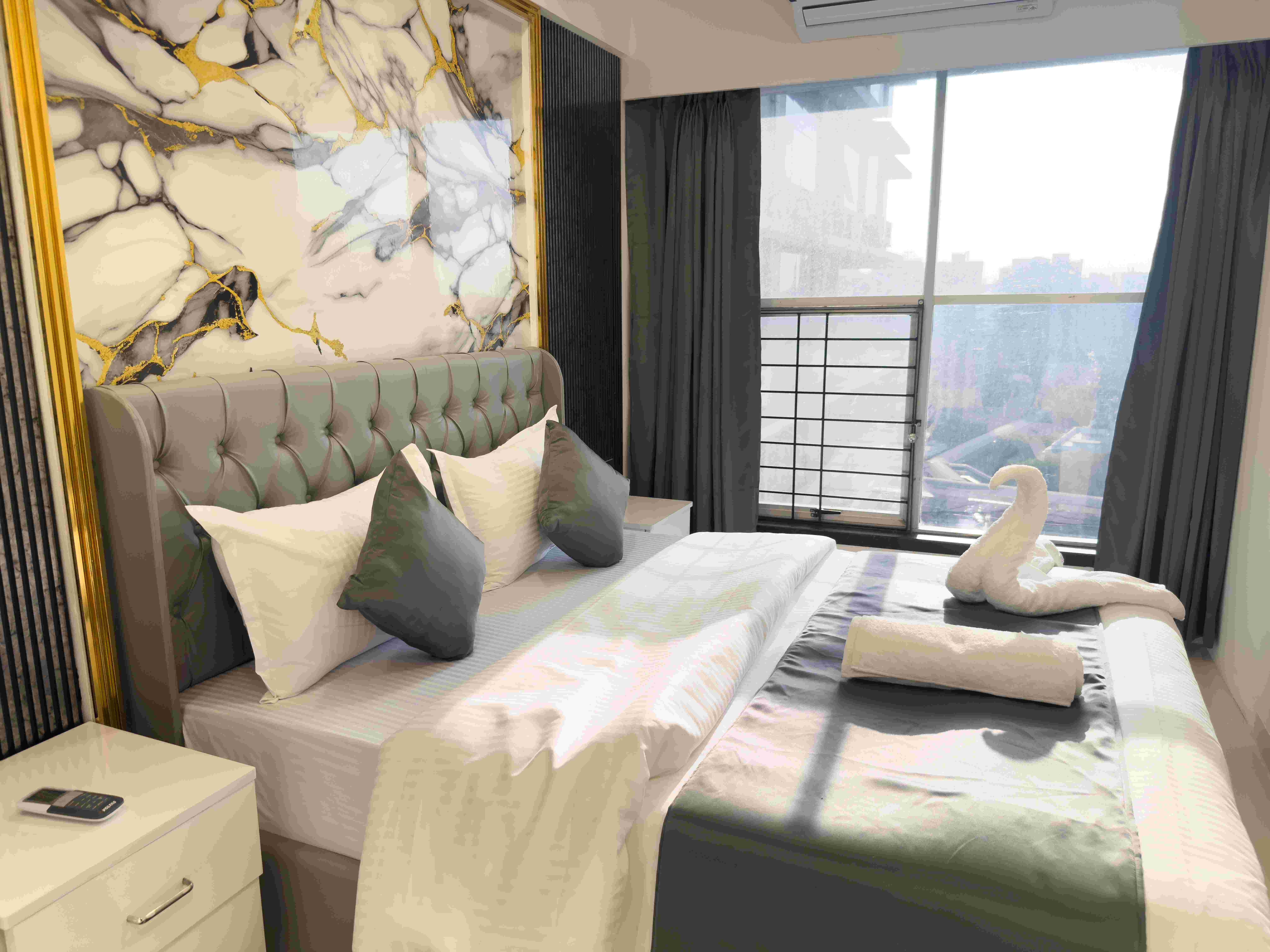 Corporate Service Apartment In Kandivali – Premium Fully Furnished Stays by Astha Home
